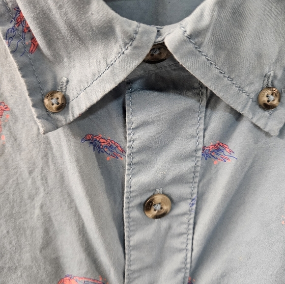 Magellan Outdoors Men's Classic Fit Fishing Shirt Lobster Pattern Size 2XL - Picture 3 of 4